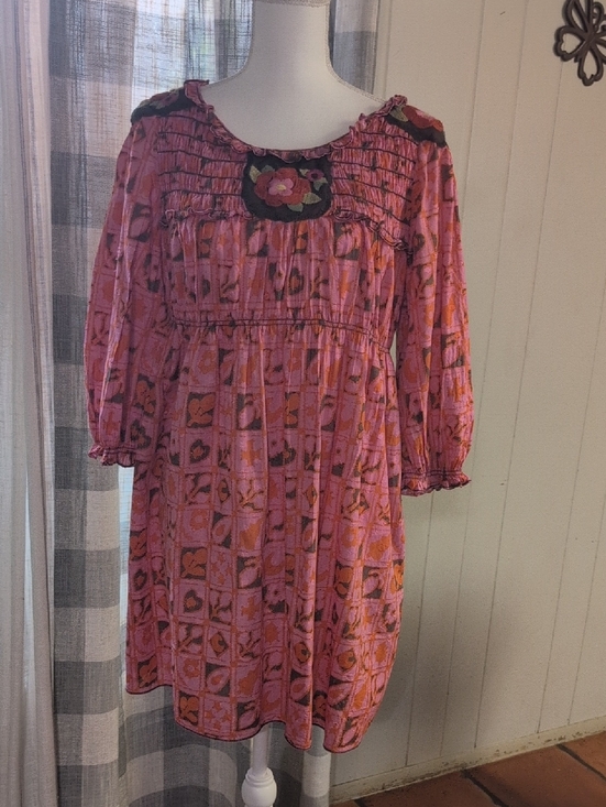 Chelsea & Violet Dresses & Skirts - Chelsea And Violet Pink And Orange Cotton Dress.